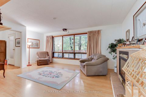 Photo 8 at 12603 Leslie Street, Rural Richmond Hill, Richmond Hill