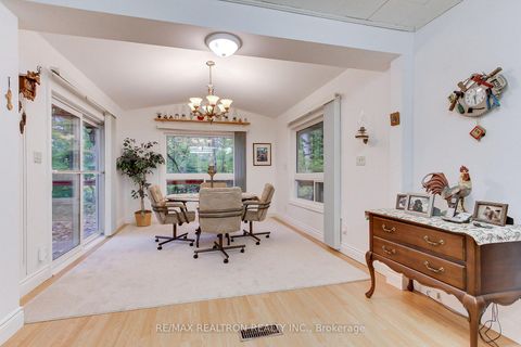 Photo 13 at 12603 Leslie Street, Rural Richmond Hill, Richmond Hill