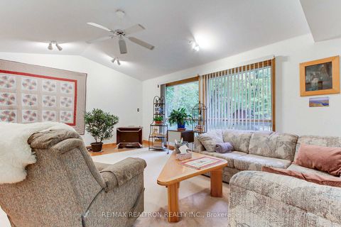 Photo 16 at 12603 Leslie Street, Rural Richmond Hill, Richmond Hill