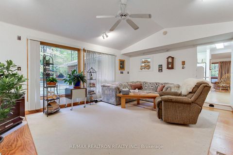 Photo 17 at 12603 Leslie Street, Rural Richmond Hill, Richmond Hill