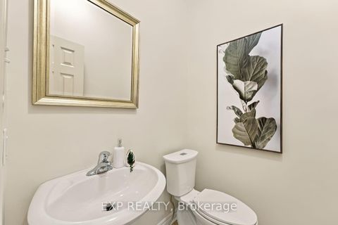 Photo 19 at 36 Saltzburg Crescent, Keswick North, Georgina