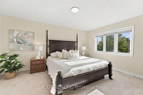 Photo 21 at 36 Saltzburg Crescent, Keswick North, Georgina