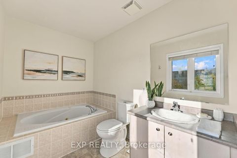 Photo 23 at 36 Saltzburg Crescent, Keswick North, Georgina