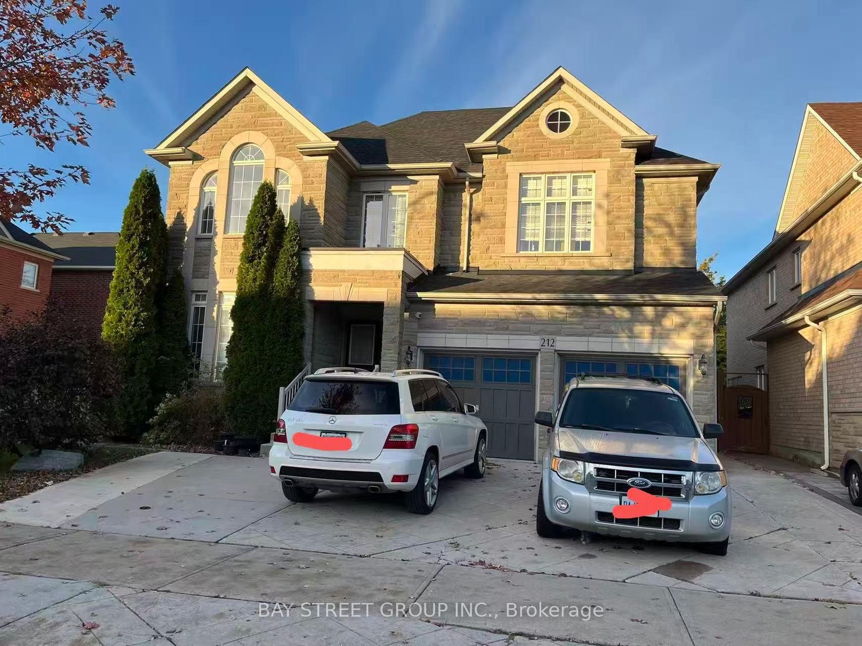 212 Vellore Park Avenue, Vellore Village, Vaughan photo number 2