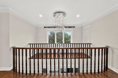 Photo 17 at 67 Black Walnut Crescent, Langstaff, Richmond Hill