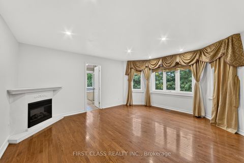 Photo 22 at 67 Black Walnut Crescent, Langstaff, Richmond Hill