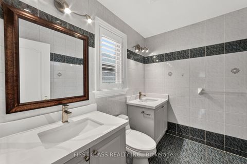 Photo 31 at 67 Black Walnut Crescent, Langstaff, Richmond Hill