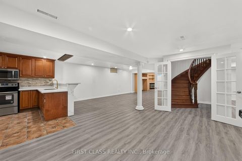 Photo 35 at 67 Black Walnut Crescent, Langstaff, Richmond Hill