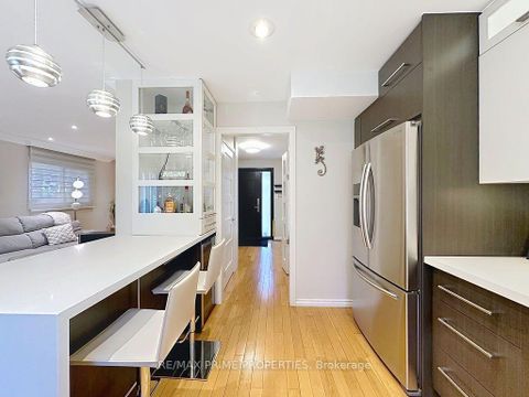 Photo 8 at 338 Brownridge Drive, Brownridge, Vaughan