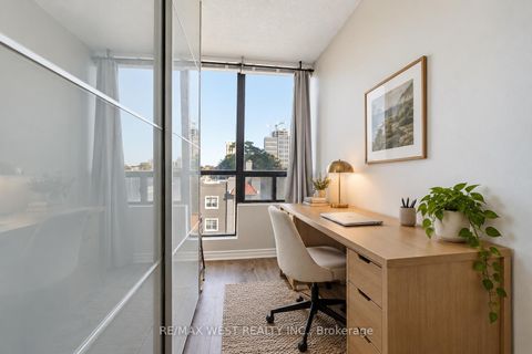 Photo 7 at 404 - 117 Gerrard Street E, Yonge Corridor, Toronto