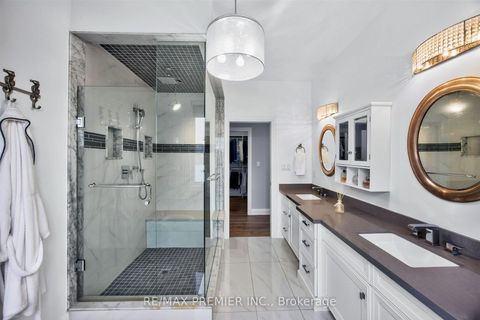 Photo 20 at 31 Malaren Road, Maple, Vaughan