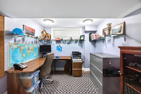 Photo 27 at 31 Malaren Road, Maple, Vaughan