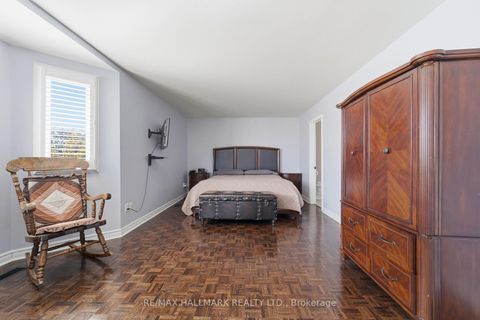 Photo 16 at 414 Belview Avenue, East Woodbridge, Vaughan