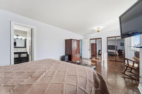 Photo 17 at 414 Belview Avenue, East Woodbridge, Vaughan