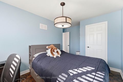 Photo 20 at 414 Belview Avenue, East Woodbridge, Vaughan