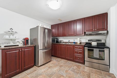 Photo 30 at 414 Belview Avenue, East Woodbridge, Vaughan
