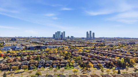 Photo 40 at 414 Belview Avenue, East Woodbridge, Vaughan