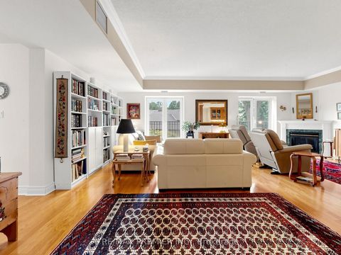 Photo 2 at #301 - 30 Anglesey Boulevard, Humber Valley, Toronto