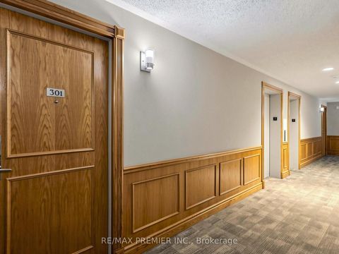 Photo 37 at #301 - 30 Anglesey Boulevard, Humber Valley, Toronto