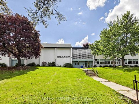 Photo 40 at #301 - 30 Anglesey Boulevard, Humber Valley, Toronto