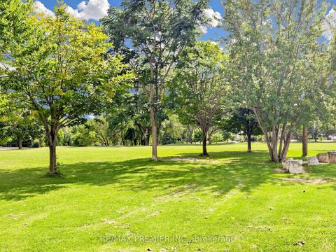Photo 42 at #301 - 30 Anglesey Boulevard, Humber Valley, Toronto