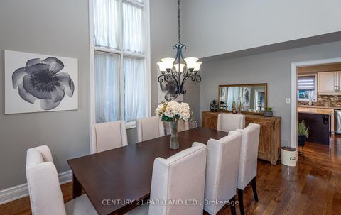 Photo 14 at 164 Carlyle Crescent, Aurora Highlands, Aurora