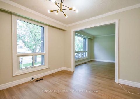 Photo 4 at 118 Marshall Street, Allandale Heights, Barrie