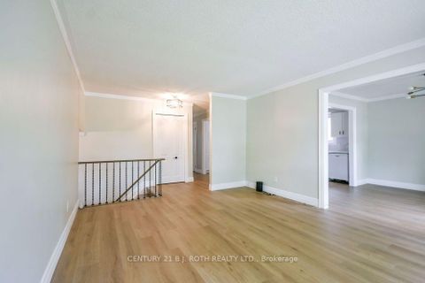 Photo 5 at 118 Marshall Street, Allandale Heights, Barrie