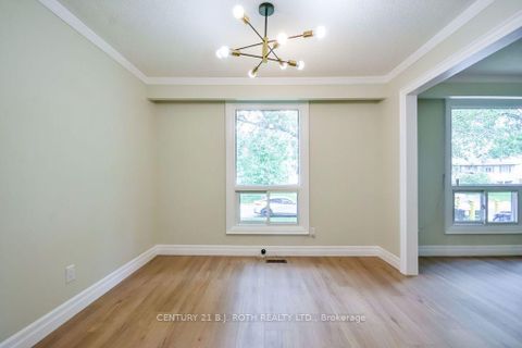 Photo 8 at 118 Marshall Street, Allandale Heights, Barrie