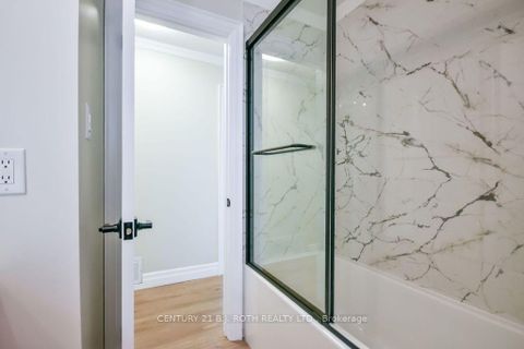Photo 15 at 118 Marshall Street, Allandale Heights, Barrie
