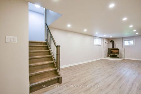 Photo 28 at 118 Marshall Street, Allandale Heights, Barrie