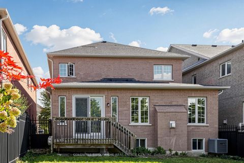 Photo 40 at 20 Shalom Aleichem Court, Patterson, Vaughan