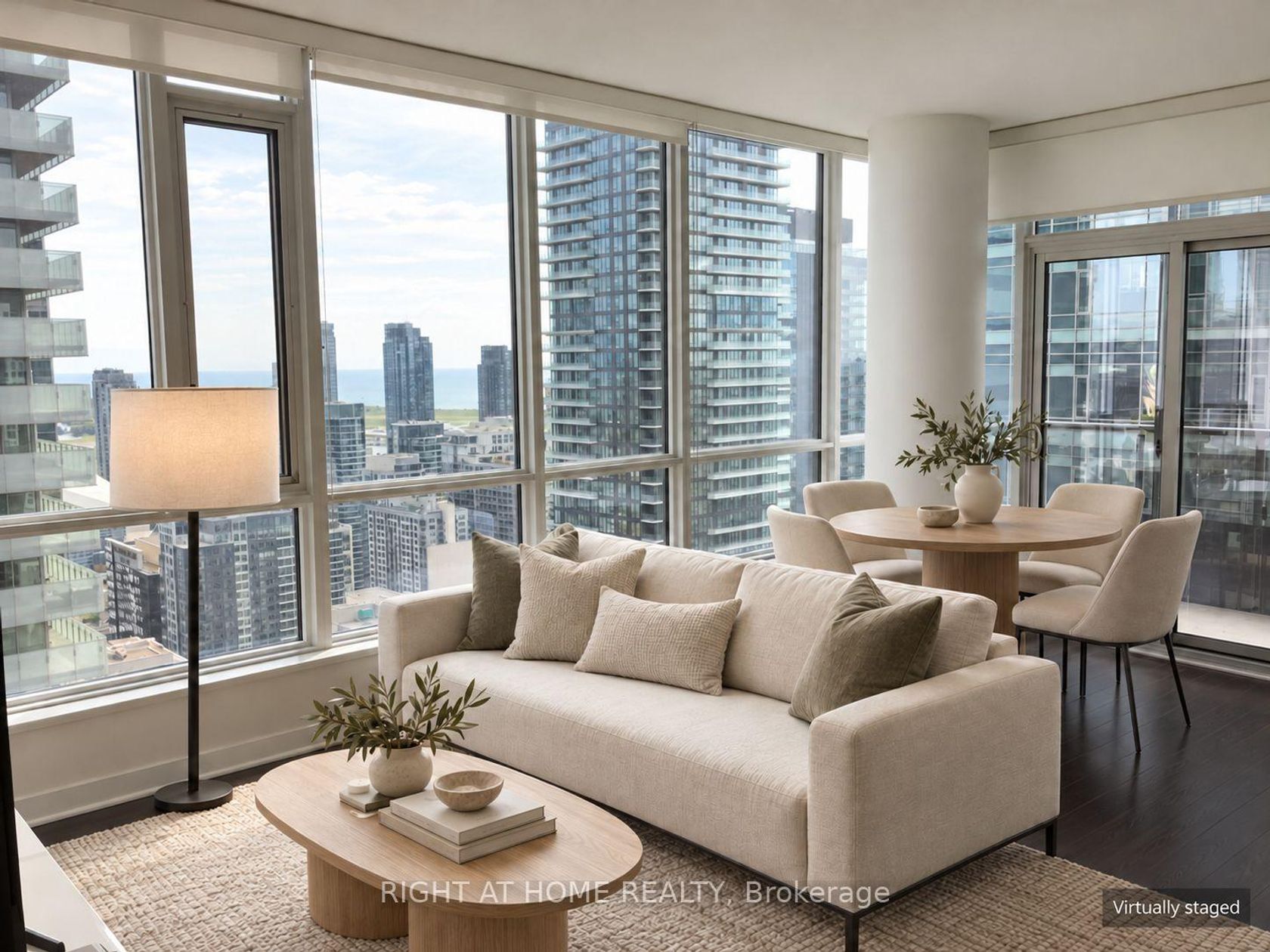 3809 - 295 Adelaide Street W, Waterfront Communities C1, Toronto photo number 2