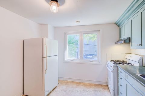 Photo 9 at 13 Euclid Avenue, Bellwoods, Toronto