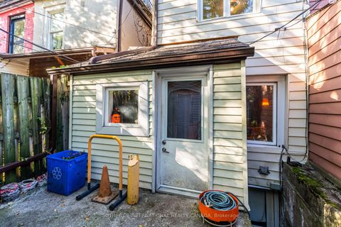 Photo 30 at 13 Euclid Avenue, Bellwoods, Toronto