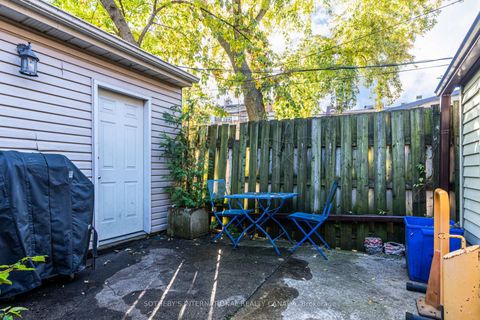 Photo 33 at 13 Euclid Avenue, Bellwoods, Toronto