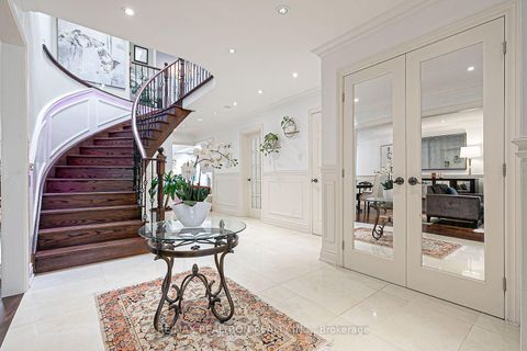 Photo 0 at 9 Hyde Park Drive, Doncrest, Richmond Hill