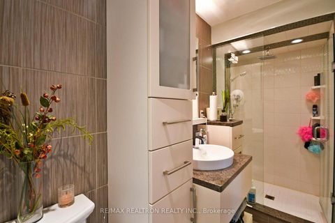 Photo 20 at 9 Hyde Park Drive, Doncrest, Richmond Hill