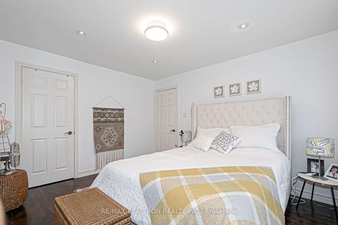 Photo 36 at 9 Hyde Park Drive, Doncrest, Richmond Hill