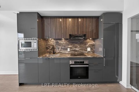 Photo 15 at 536 - 20 O'Neill Road, Don Mills, Toronto