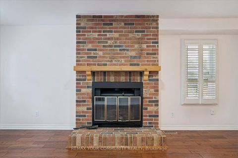 Photo 13 at 102 Edmund Seager Drive, Uplands, Vaughan