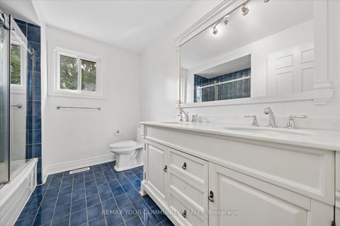 Photo 30 at 102 Edmund Seager Drive, Uplands, Vaughan