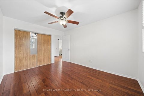 Photo 36 at 102 Edmund Seager Drive, Uplands, Vaughan