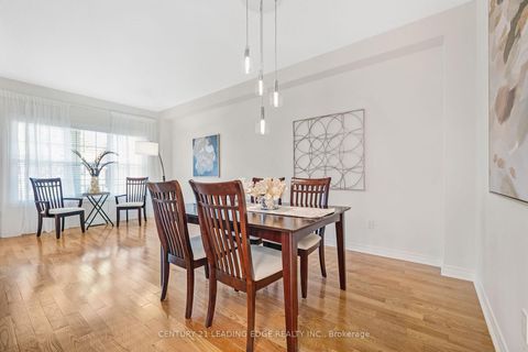 Photo 11 at 63 Billingham Heights, Bayview Wellington, Aurora