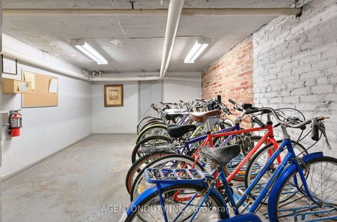 Photo 23 at 17 - 1646 Bathurst Street, Cedarvale, Toronto