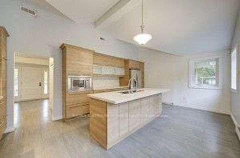 Photo 10 at 12 Westgate Boulevard, King City, King