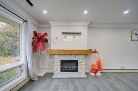 Photo 16 at 12 Westgate Boulevard, King City, King