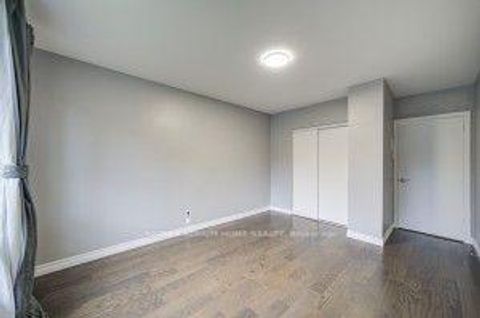 Photo 19 at 12 Westgate Boulevard, King City, King