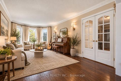 Photo 18 at 168 Fieldgate Drive, Maple, Vaughan