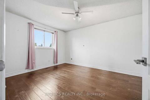 Photo 28 at 168 Fieldgate Drive, Maple, Vaughan